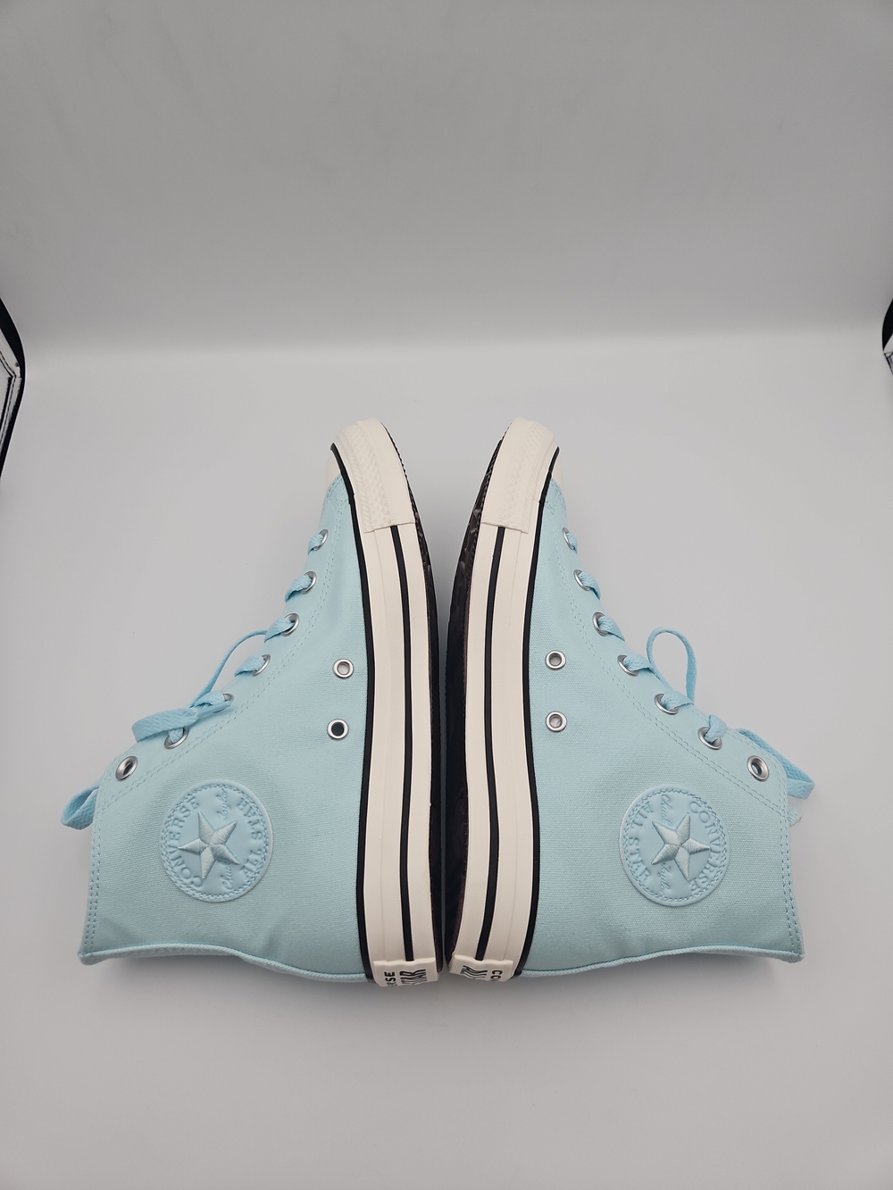 Converse Women's High-Top Sneakers in Light Blue with Floral Embroidery - Picture 7 of 10
